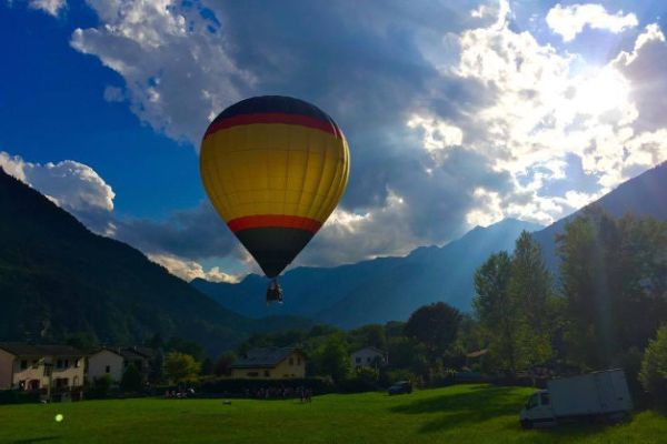 notte rosa alle cascate piuro